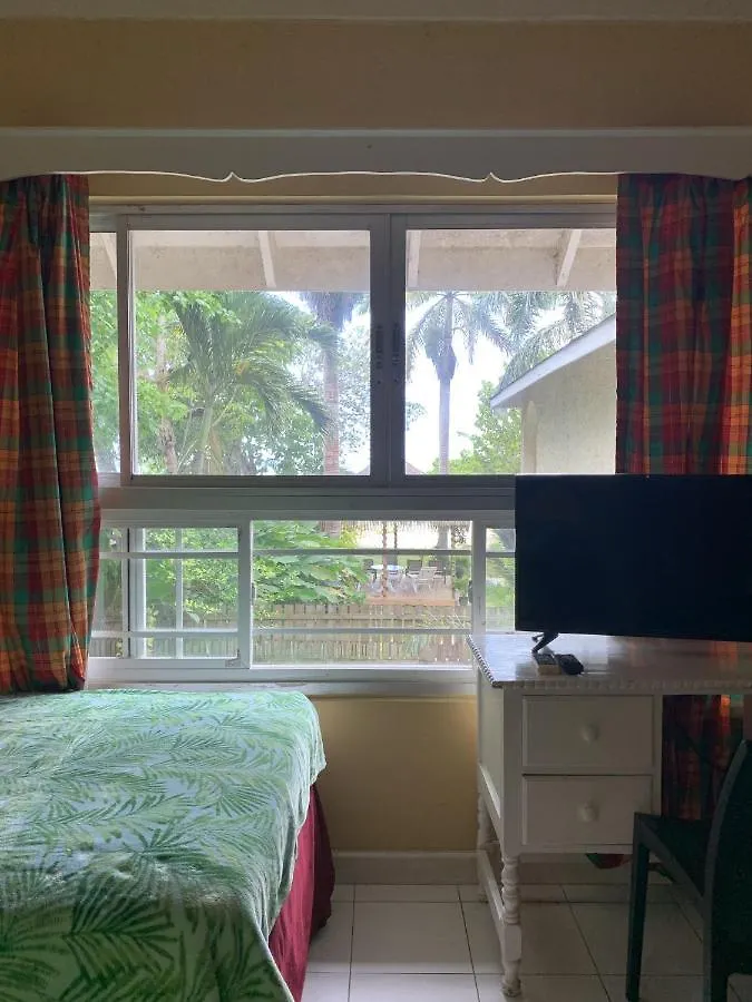 Family Comfort In Jamaica - Enjoy 7 Miles Of White Sand Beach! Villa Negril 0*,  Jamaïque